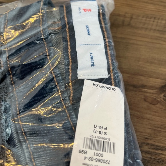 3 pairs of Jeans kids size 6-7NEW - Picture 3 of 8